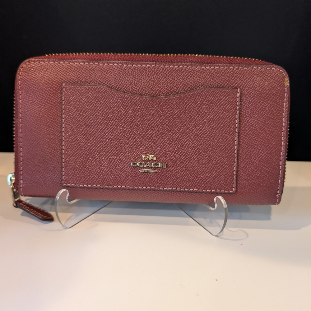Coach 1941 Burgundy Crossgrain Leather Accordion Zip Wallet